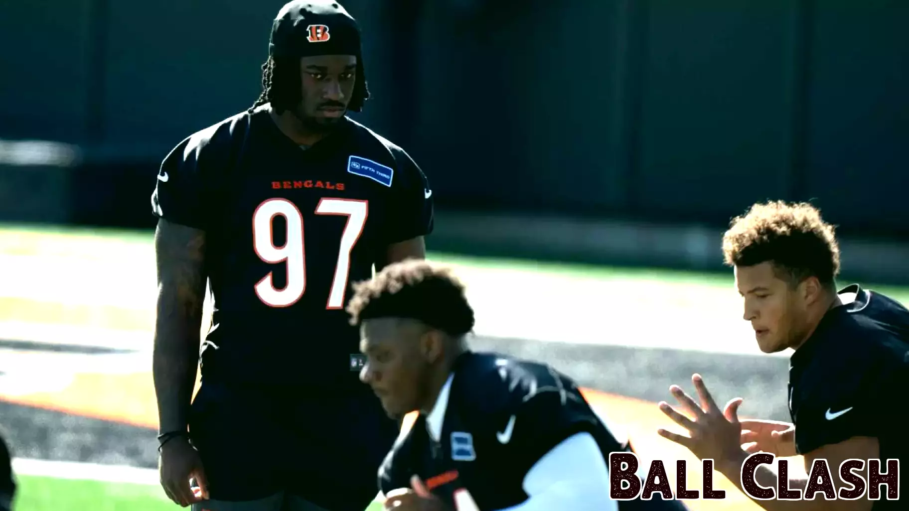 Shemar Stewart Stays Off the Field Amid Contract Negotiations